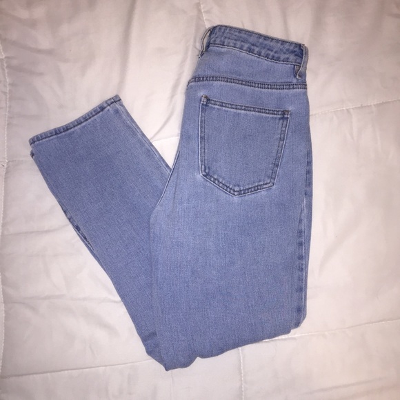 PacSun Denim - Pacsun Cropped Mom Jeans